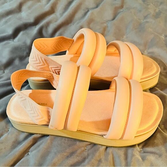 Koolaburra BY UGG ANIDA Puffy Quilted Faux Leather Slide Sandal Apricot 9.5 NIB - Picture 3 of 9